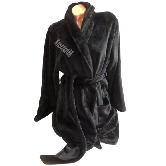 VS PINK Robe & Black & Silver Bling Slippers NEW WITH TAGS - Picture 9 of 16